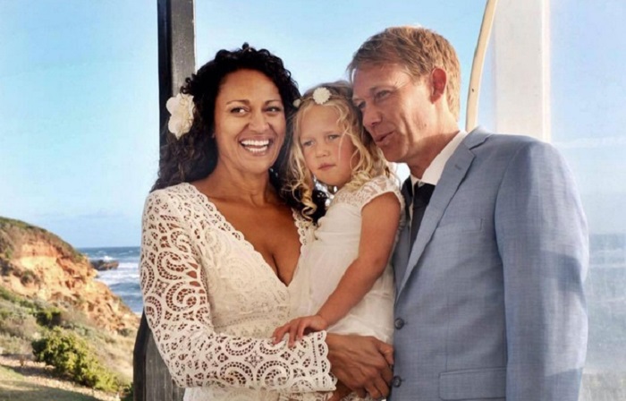 Australie: Elle tombe amoureuse de son donneur de sperme anonyme et se marie avec lui